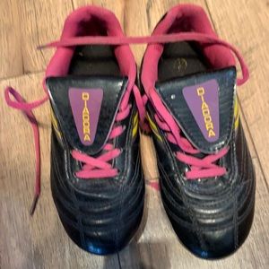 💜5 for $25💜✨HOST PICK ✨Diadora soccer cleats size 12